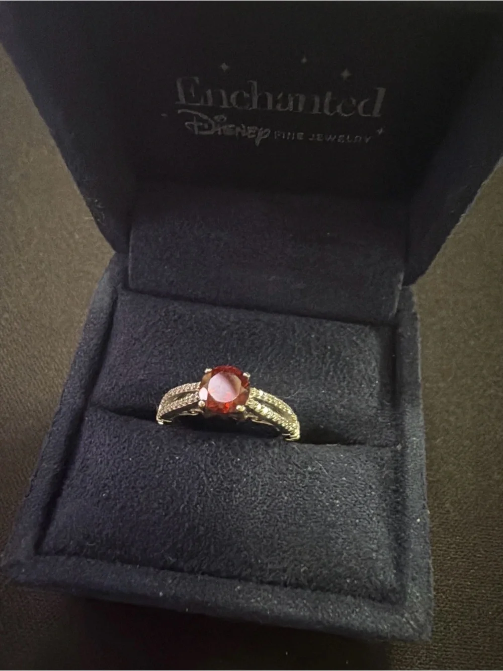 Disney Enchanted Fine Jewlery 10k Snow White Garnet Diamond Ring